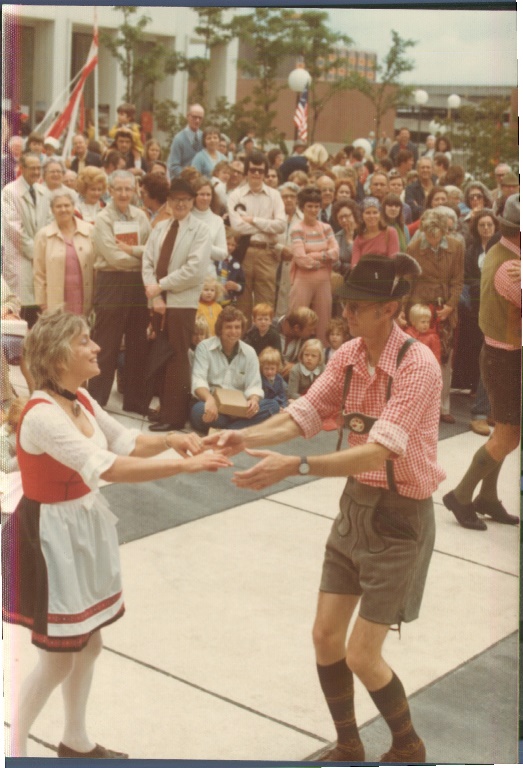 1976 05 01 29 Winston Salem Springfest.jpg